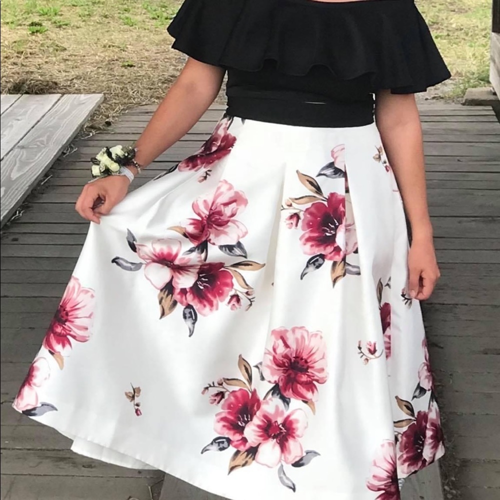 Skirt White House Black Market